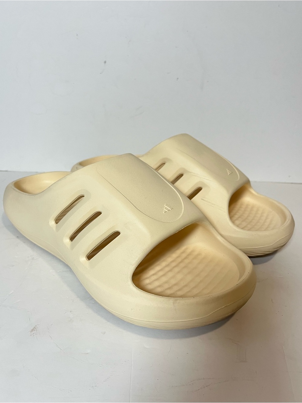 Adidas Adifoam Iinfinity Slide Sandal - Men's size 15